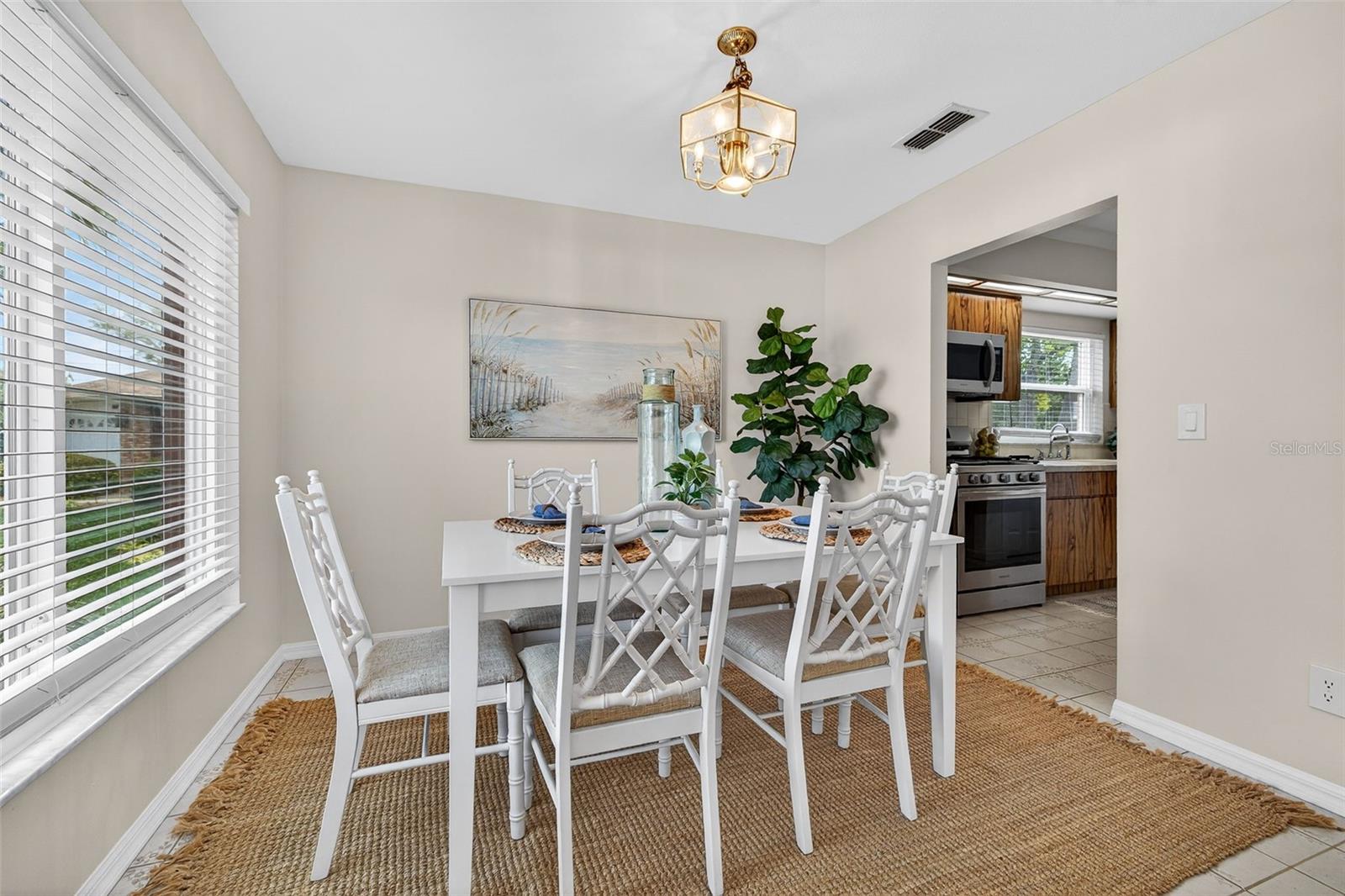 1700 GLEN LAKES BLVD N, ST PETERSBURG, FL, 33702