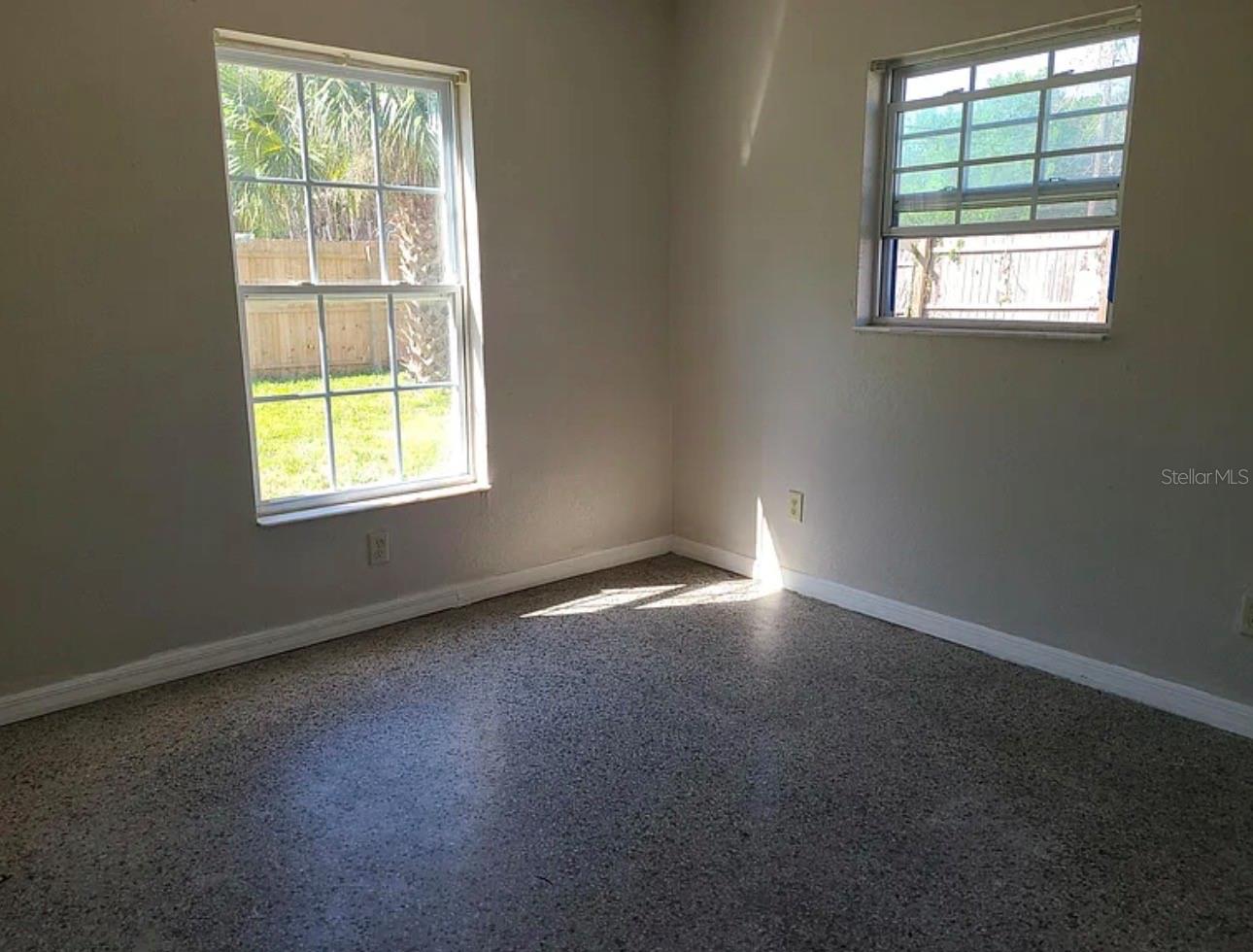6872 80TH AVE N, PINELLAS PARK, FL, 33781