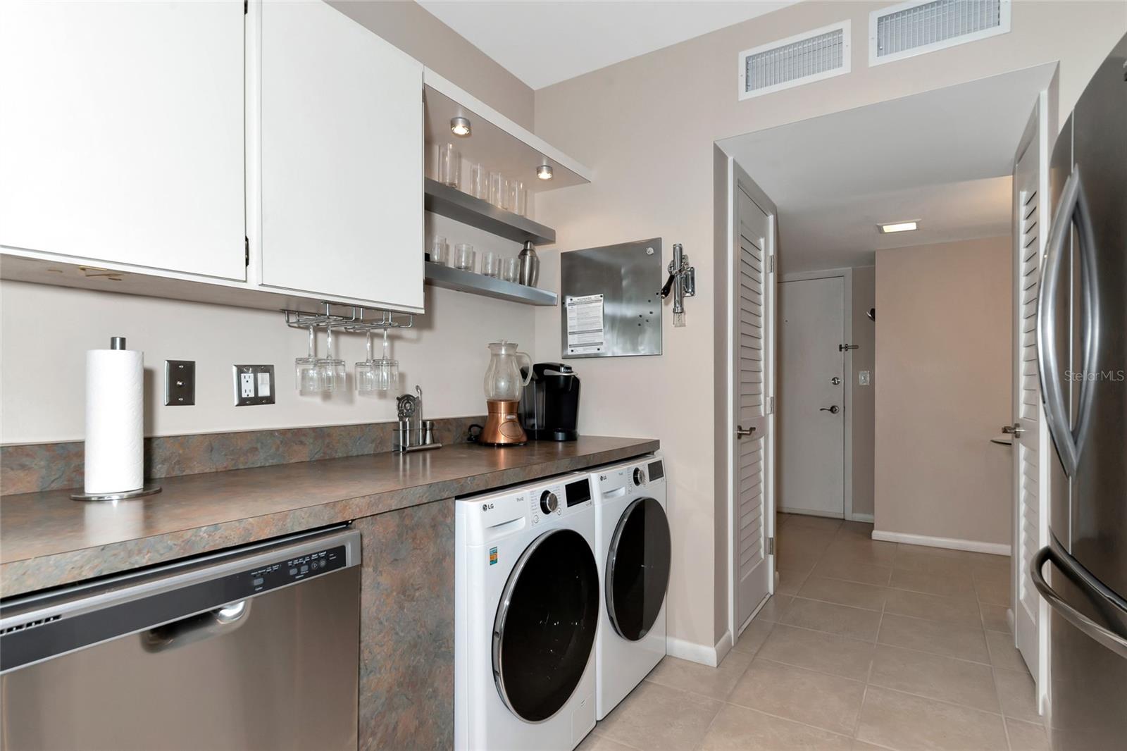 1111 N GULFSTREAM AVE #1A AVE #1A, SARASOTA, FL, 34236