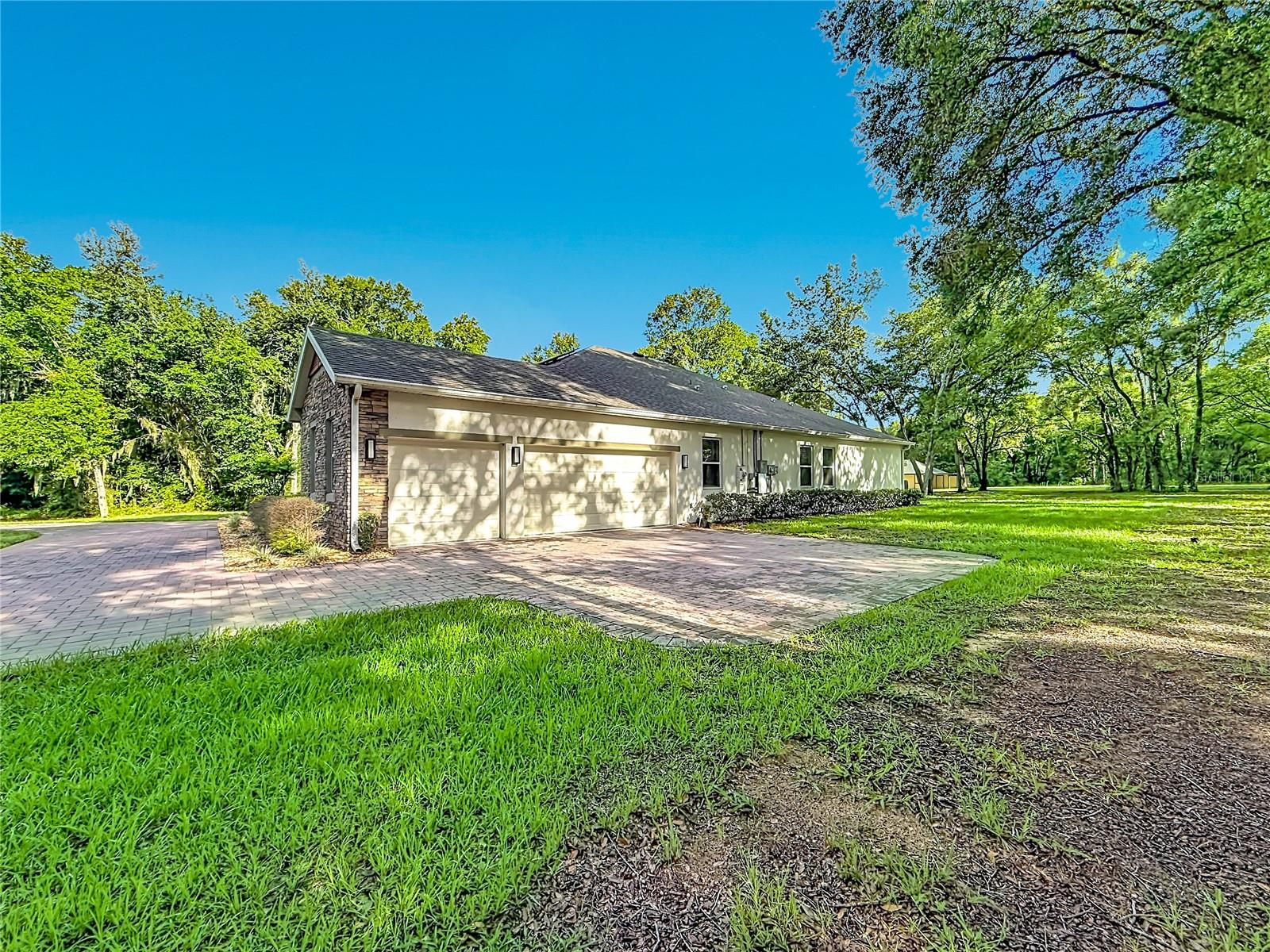 1549 LEWIS RD, FRUITLAND PARK, FL, 34731