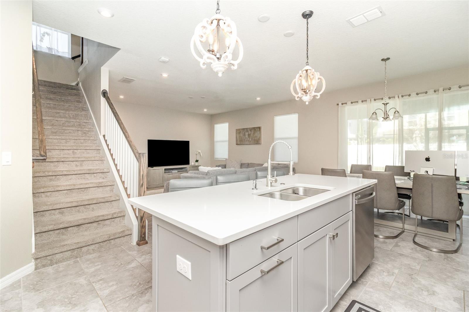 2461 AVIAN LOOP, KISSIMMEE, FL, 34741