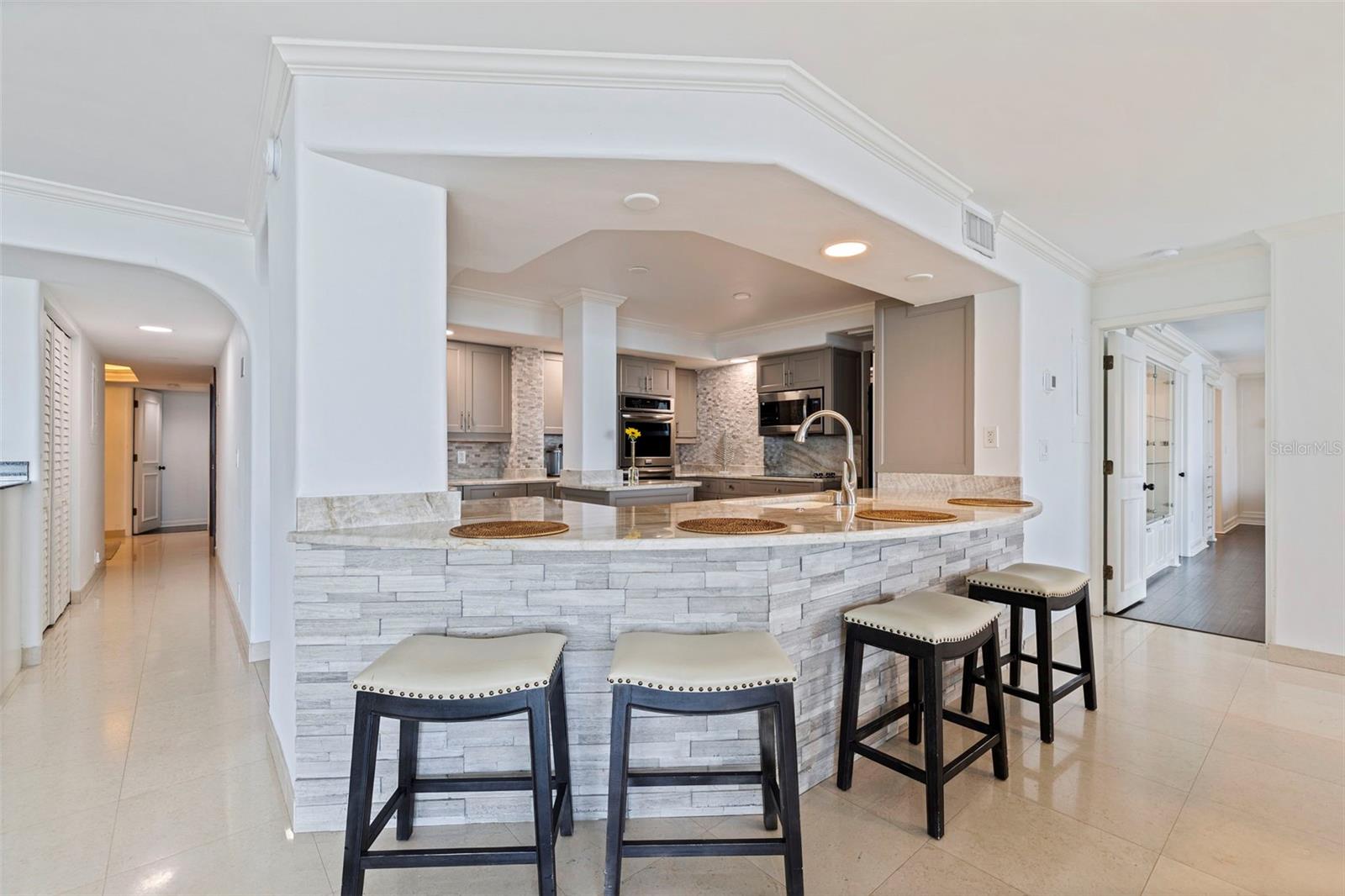 5700 MARINER ST #702 & 703, TAMPA, FL, 33609