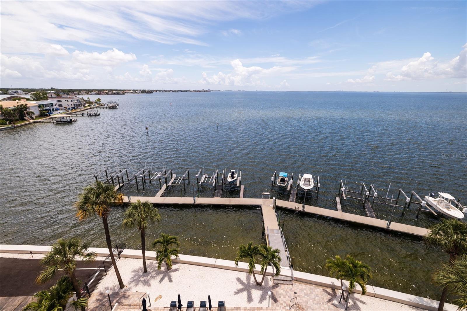 5700 MARINER ST #702 & 703, TAMPA, FL, 33609