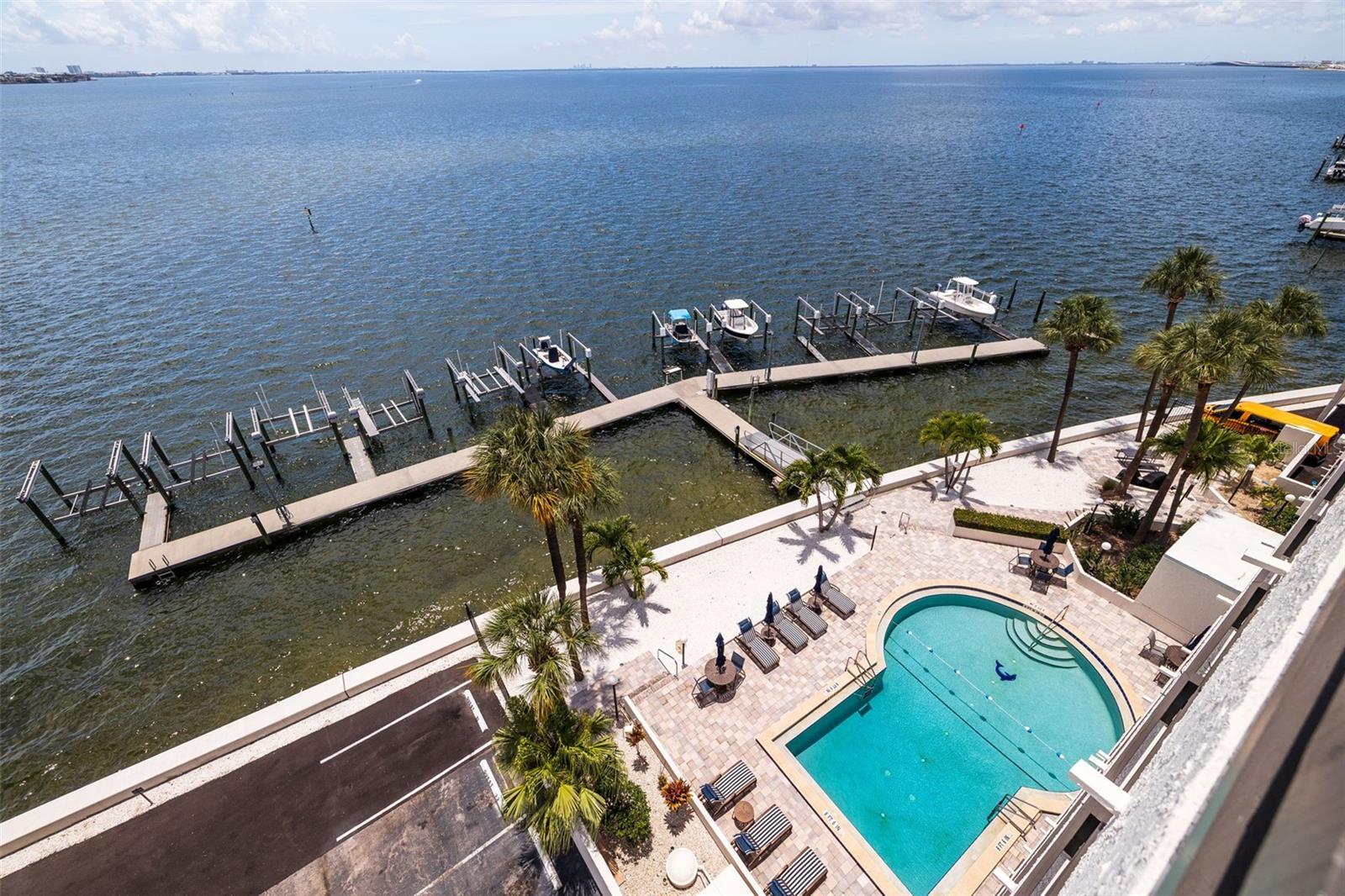 5700 MARINER ST #702 & 703, TAMPA, FL, 33609