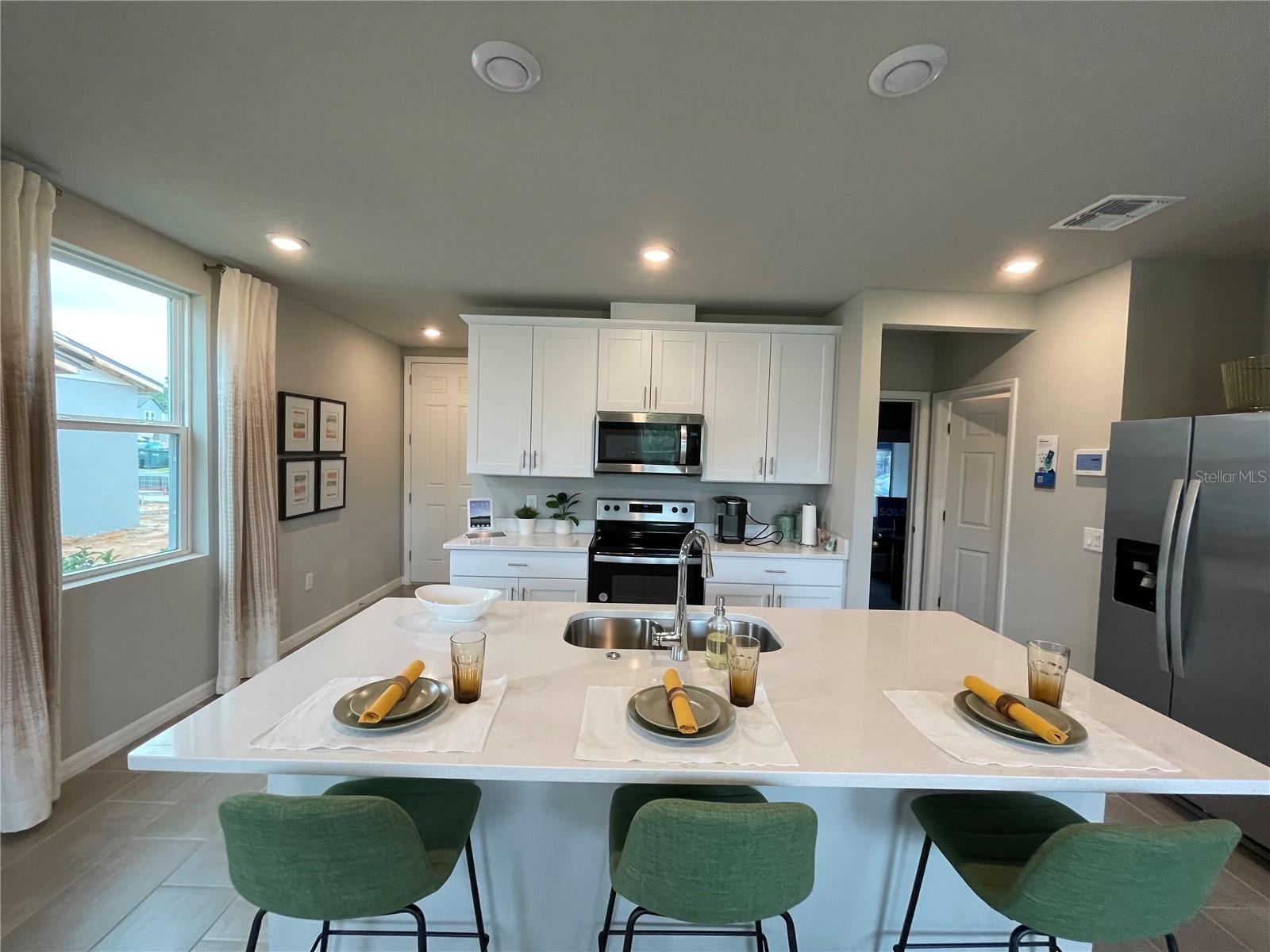 732 LEGACY DR, DAVENPORT, FL, 33896
