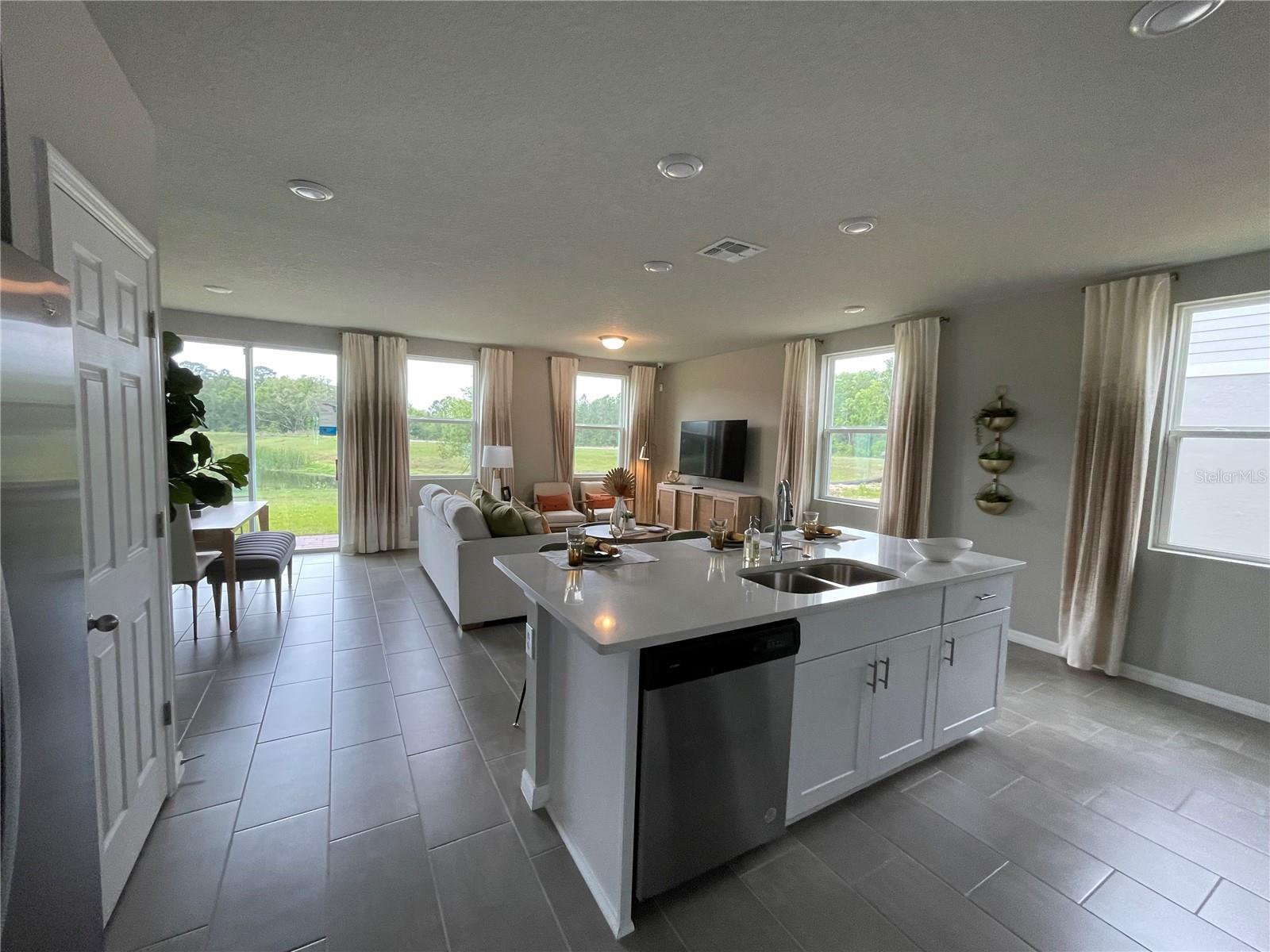 732 LEGACY DR, DAVENPORT, FL, 33896