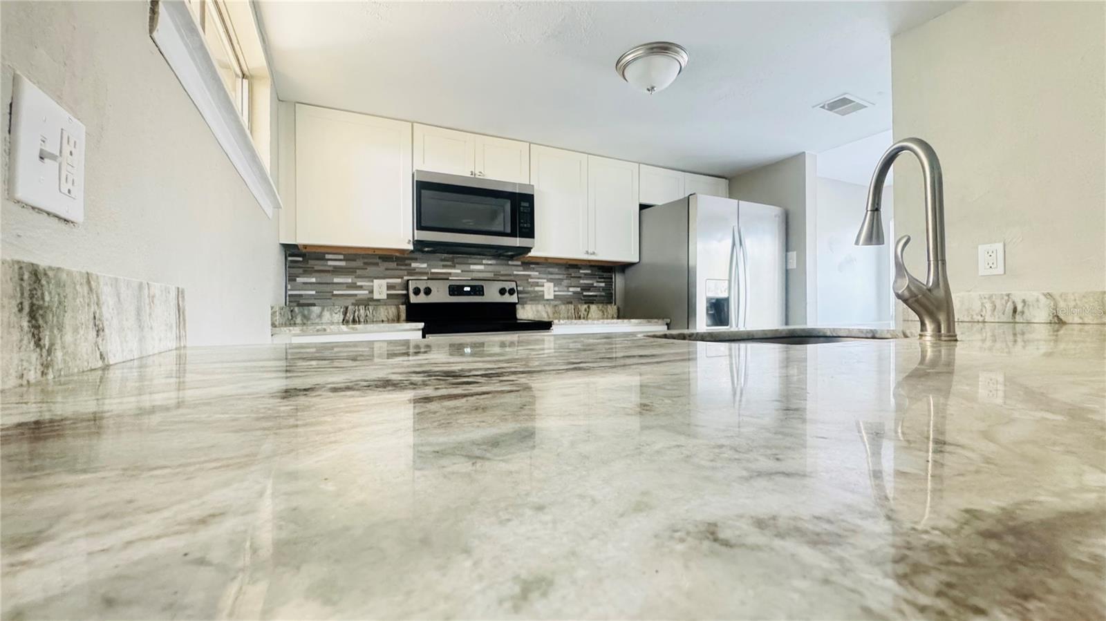 4016 WOODFERN DR #B8, ORLANDO, FL, 32839