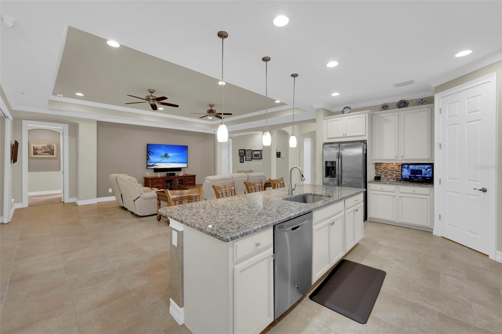 8720 WESTWOOD OAKS PL, FORT MYERS, FL, 33908