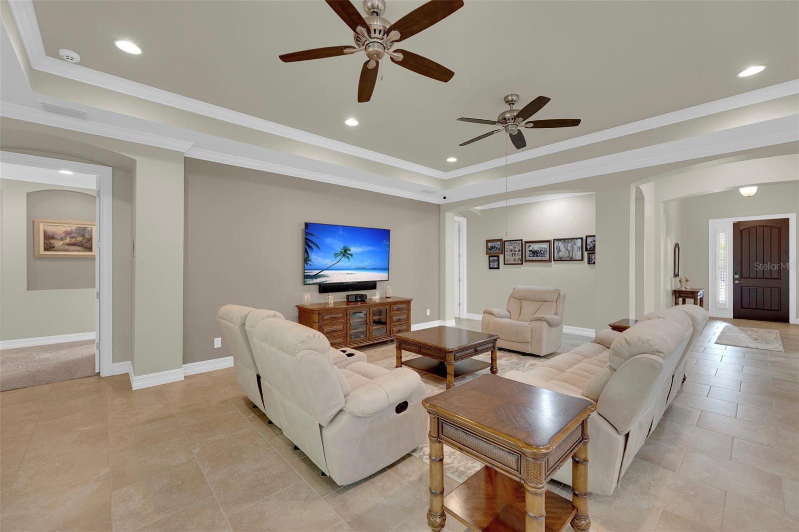 8720 WESTWOOD OAKS PL, FORT MYERS, FL, 33908