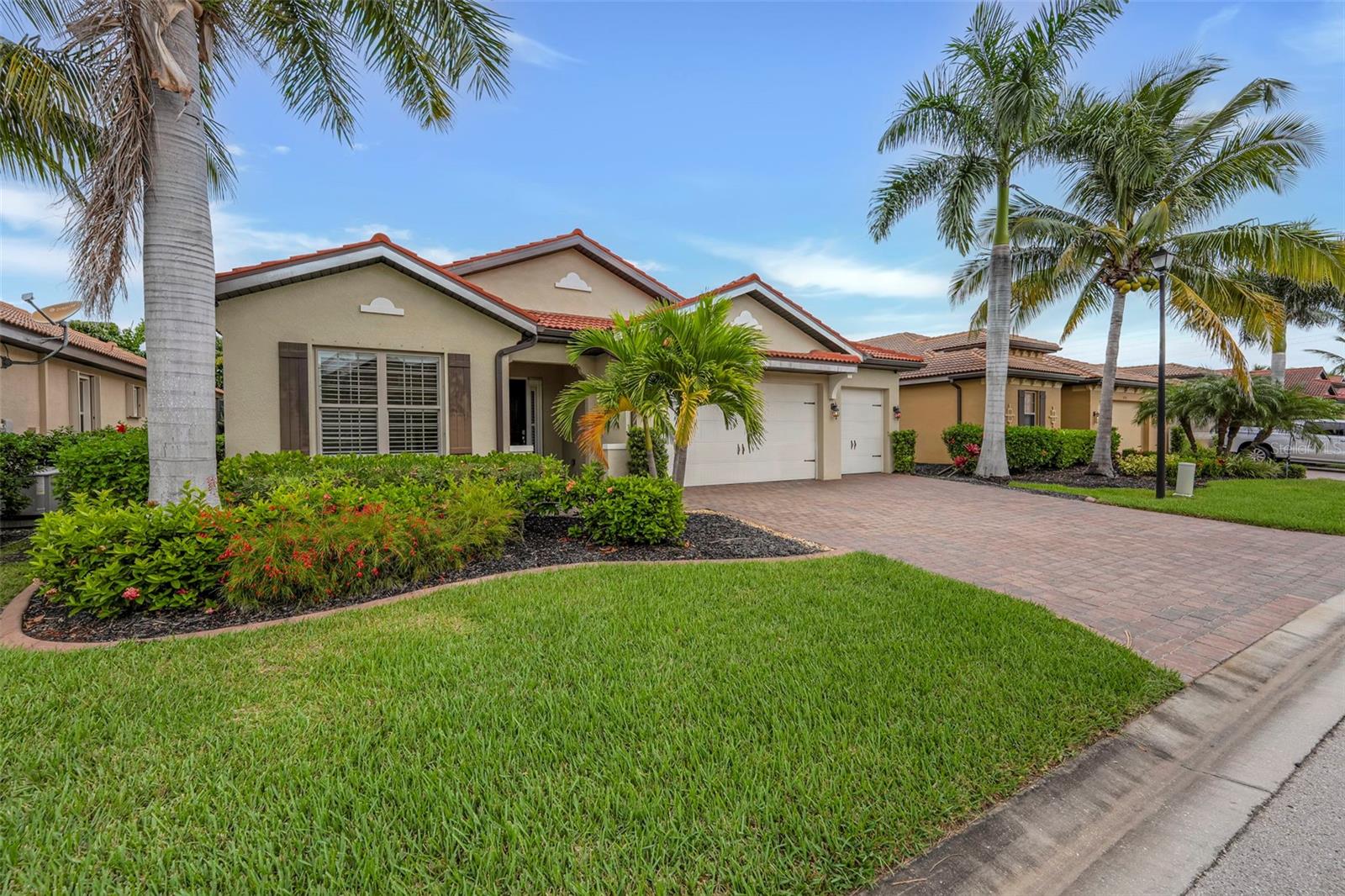 8720 WESTWOOD OAKS PL, FORT MYERS, FL, 33908