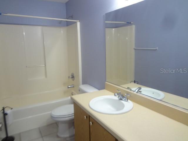 64 ROCKEFELLER DR, PALM COAST, FL, 32164