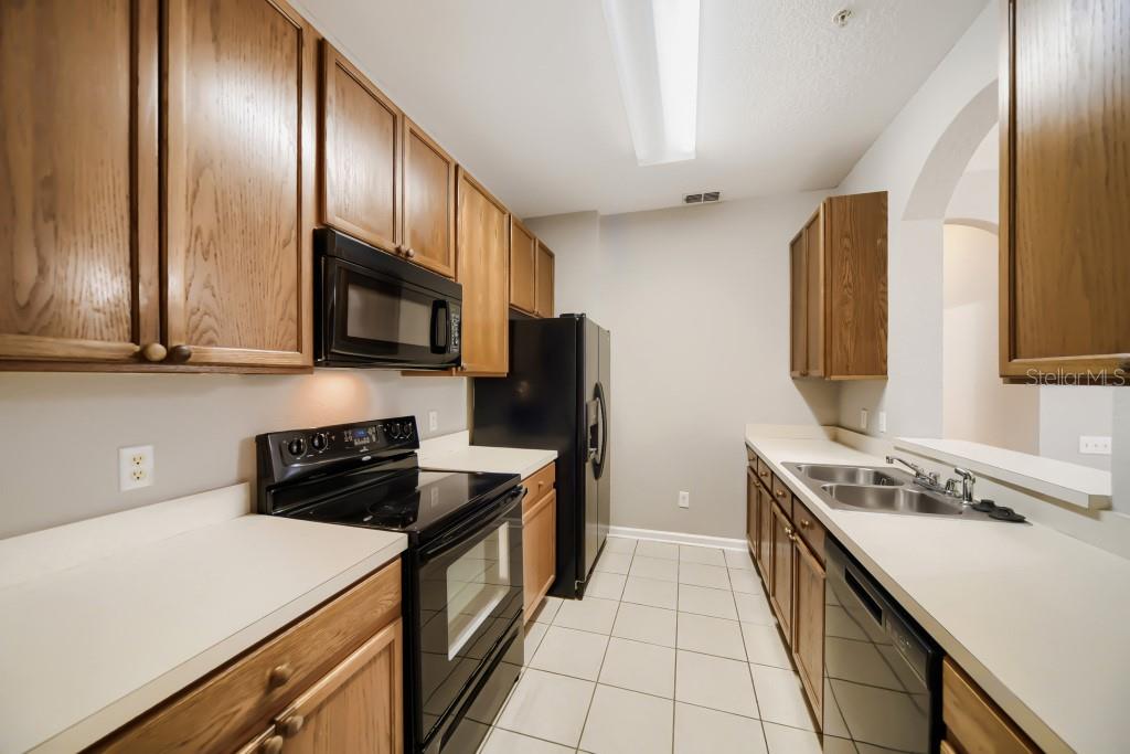 2484 SAN TECLA ST #204, ORLANDO, FL, 32835