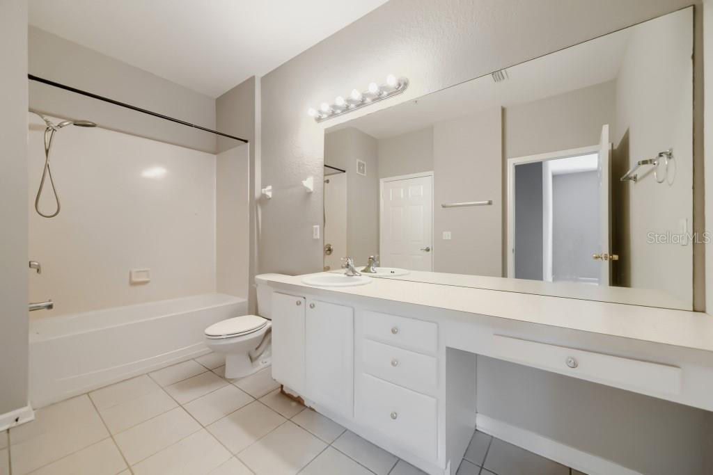 2484 SAN TECLA ST #204, ORLANDO, FL, 32835