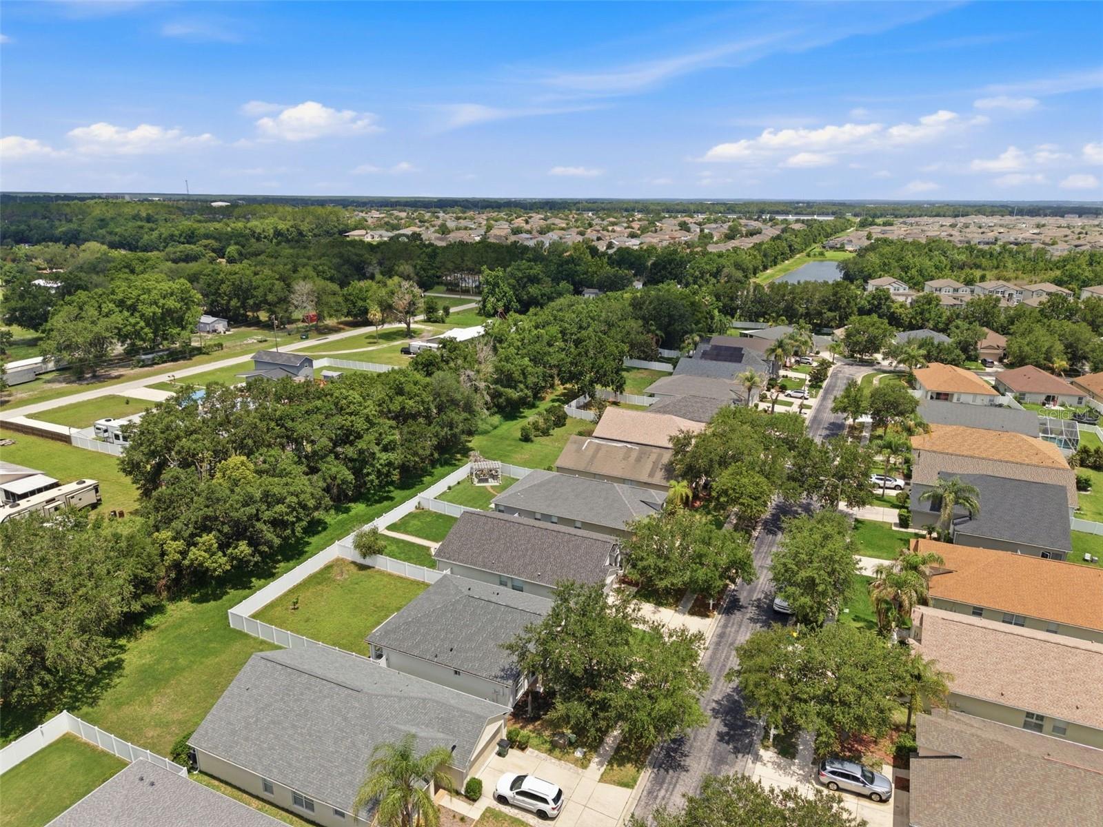 7315 NEWHALL PASS LN, WESLEY CHAPEL, FL, 33545