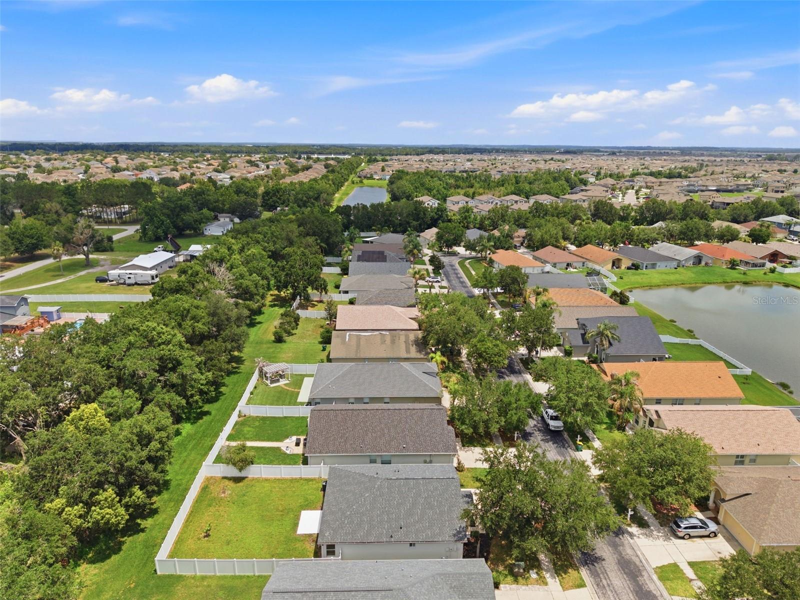 7315 NEWHALL PASS LN, WESLEY CHAPEL, FL, 33545