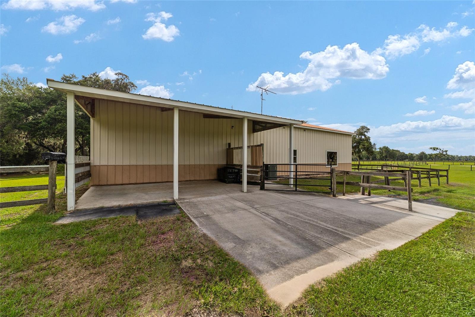 2035 NW 150TH AVE, OCALA, FL, 34482