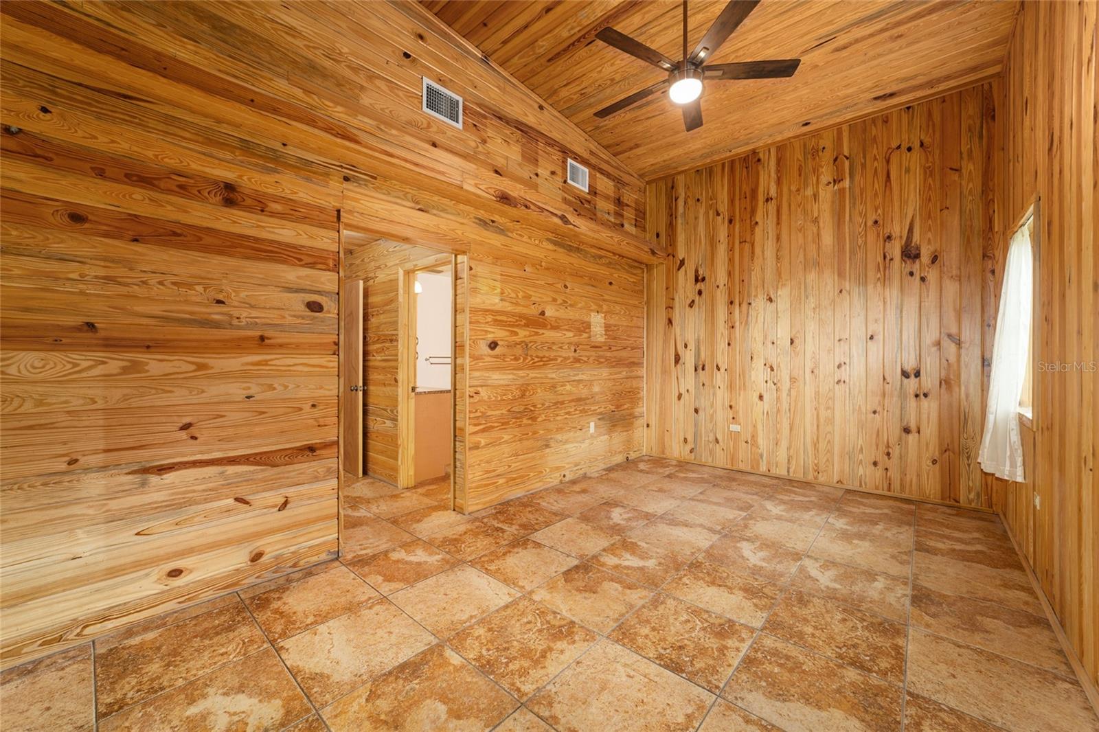 2035 NW 150TH AVE, OCALA, FL, 34482