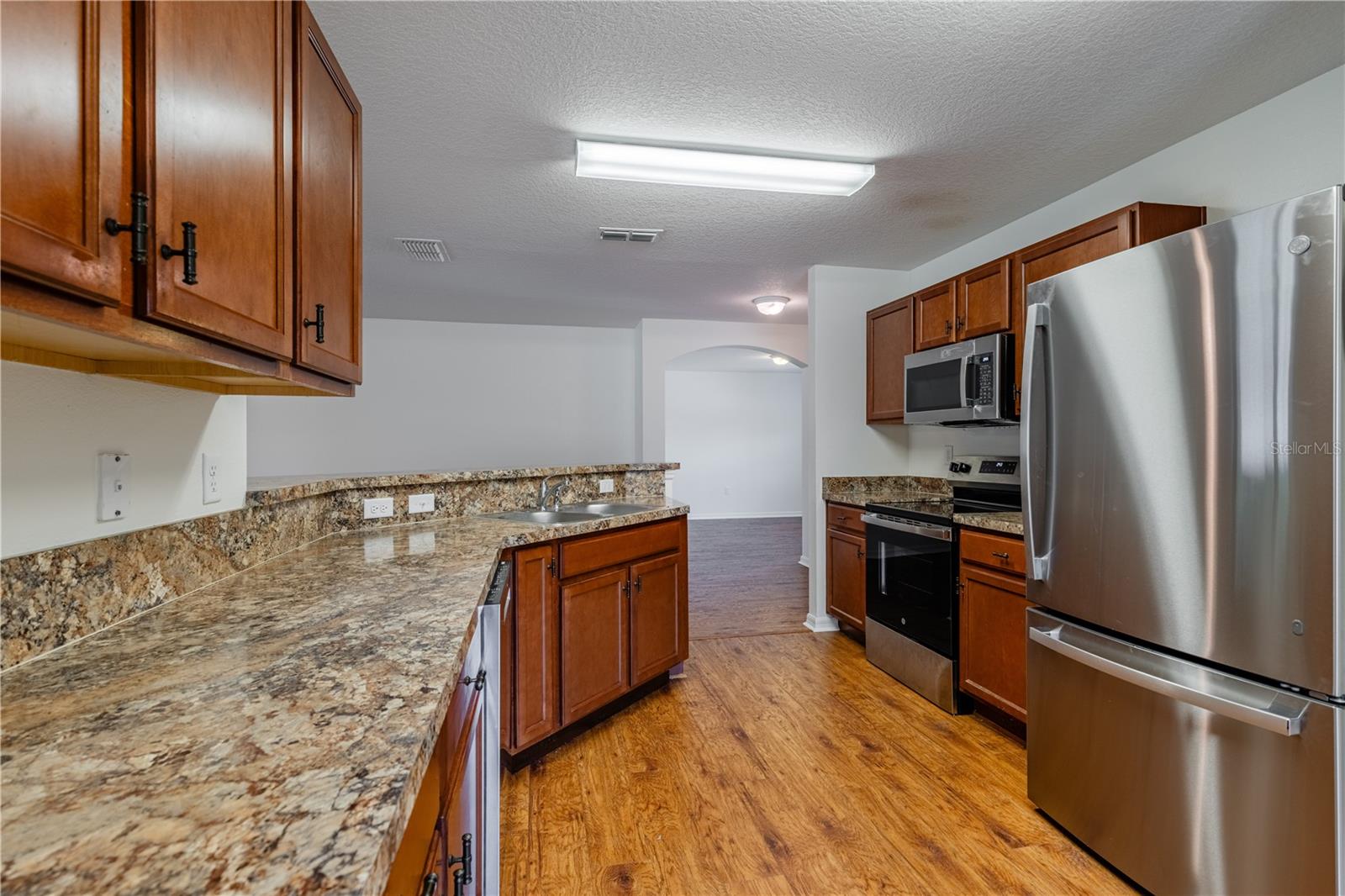 2428 BEXLEY DR, TAVARES, FL, 32778