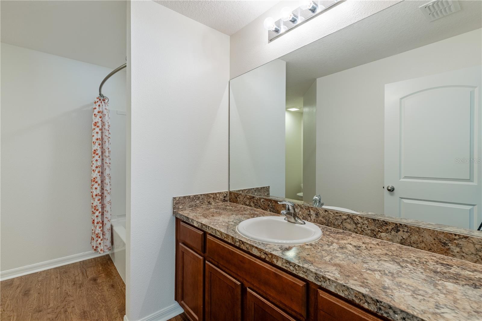 2428 BEXLEY DR, TAVARES, FL, 32778