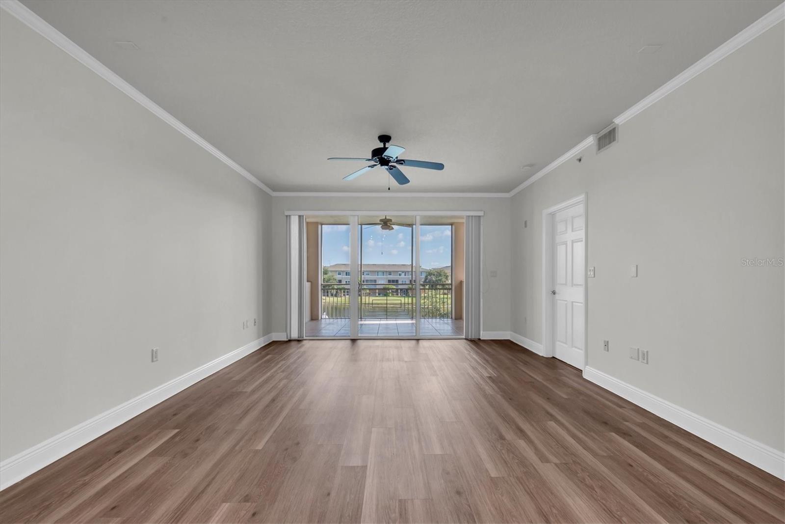 7069 KEY HAVEN RD #302, SEMINOLE, FL, 33777