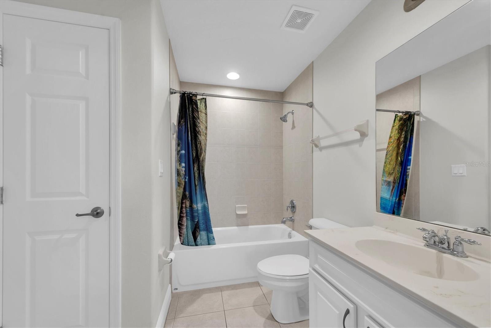 7069 KEY HAVEN RD #302, SEMINOLE, FL, 33777