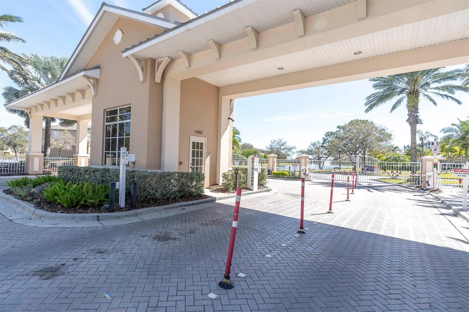 7069 KEY HAVEN RD #302, SEMINOLE, FL, 33777