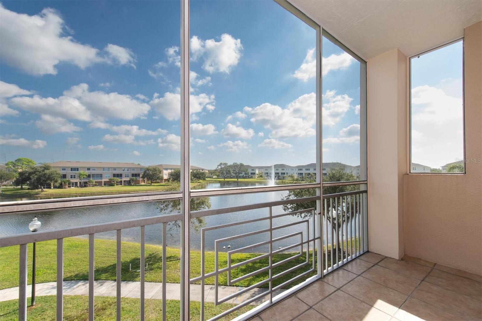 7069 KEY HAVEN RD #302, SEMINOLE, FL, 33777