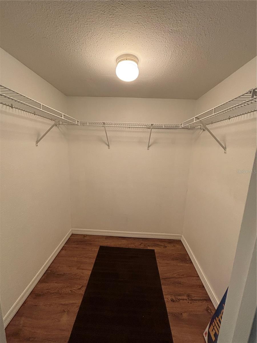 1968 TOUCAN WAY #1404, SARASOTA, FL, 34232