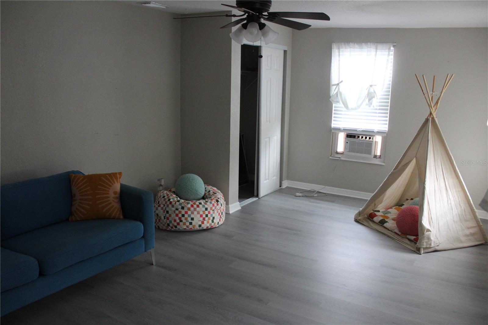 6014 CEDAR ST NE, ST PETERSBURG, FL, 33703