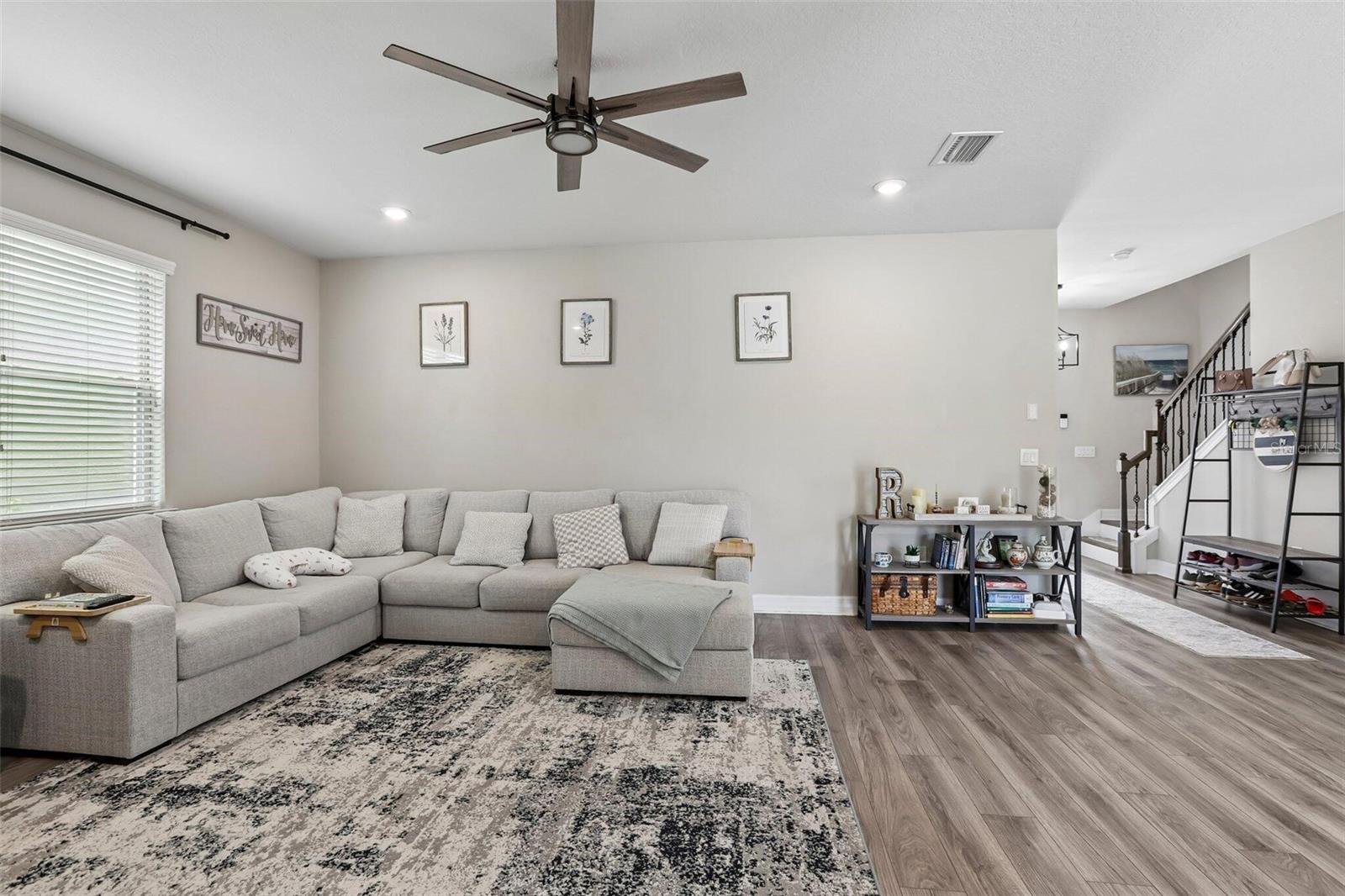 7673 YALE HARBOR DR, WESLEY CHAPEL, FL, 33545