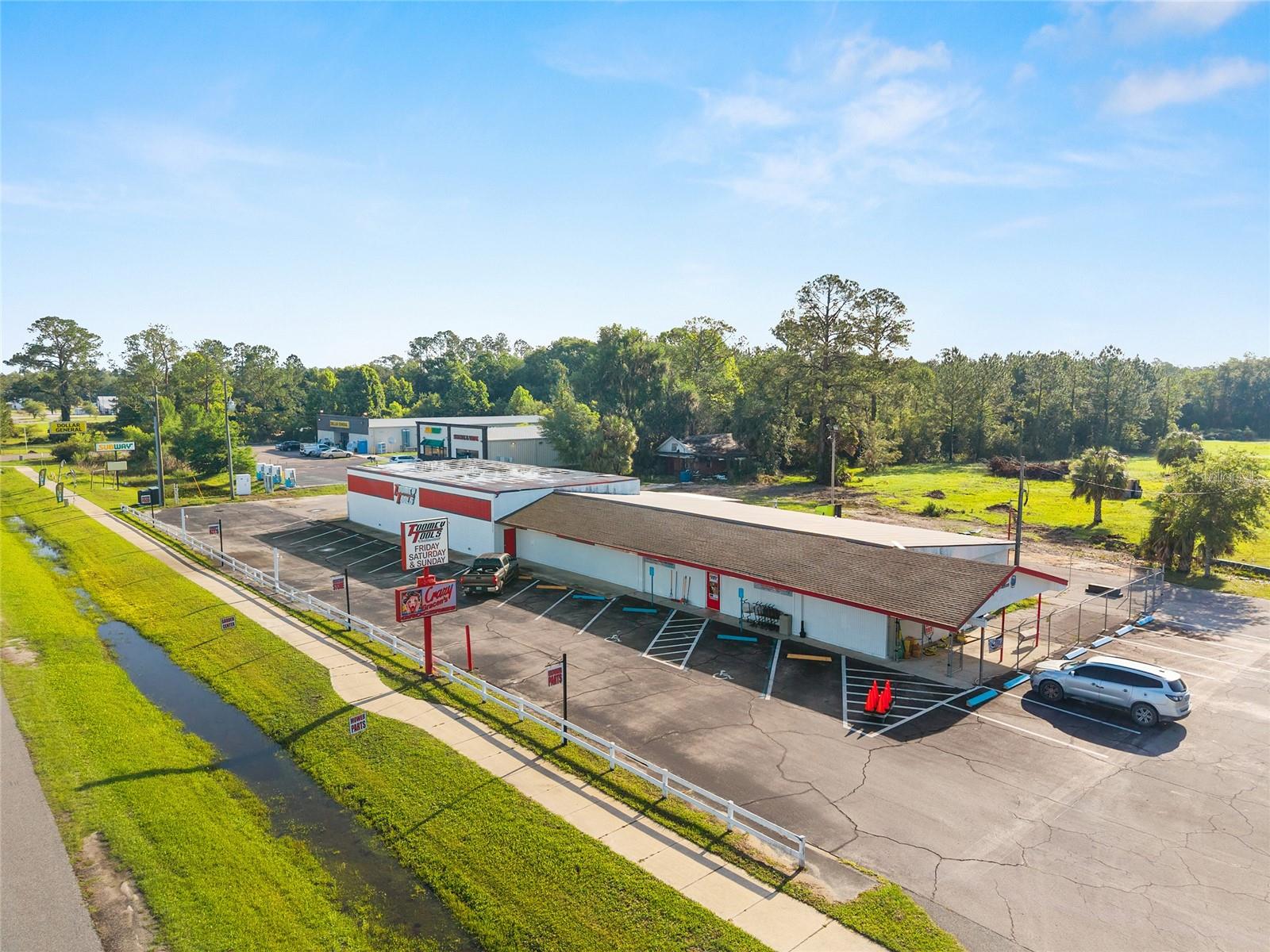 17313 NE US HWY 301, WALDO, FL, 32694