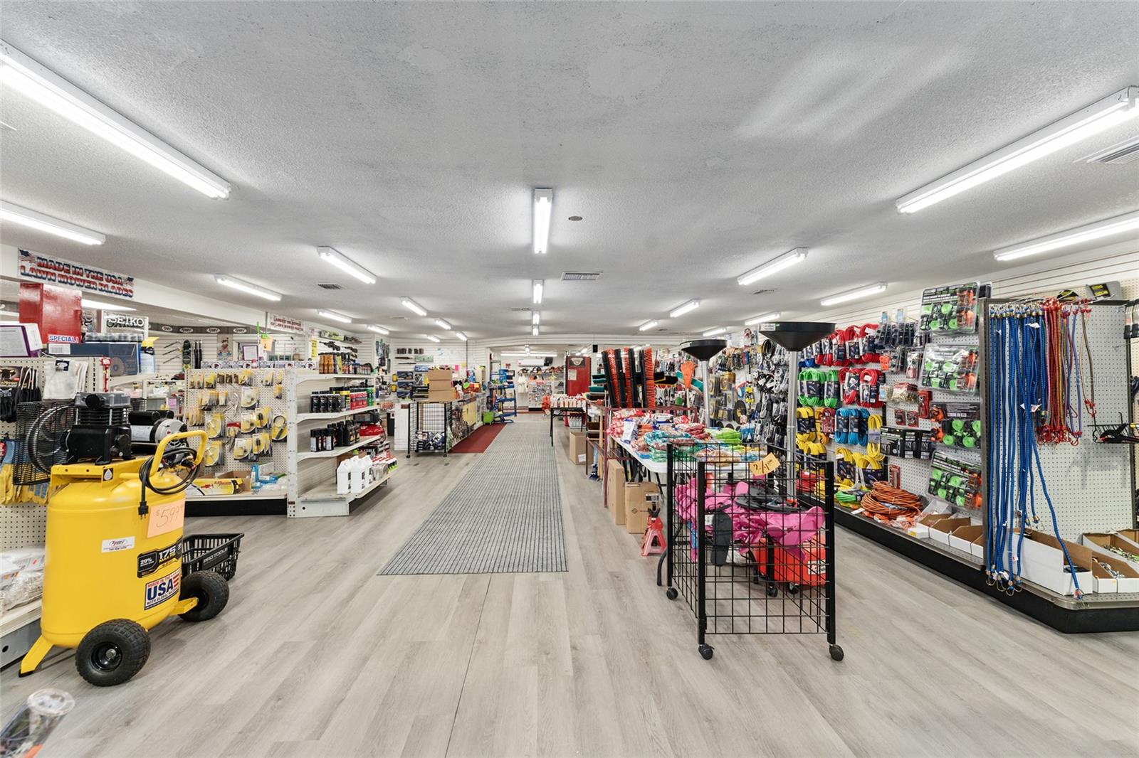 17313 NE US HWY 301, WALDO, FL, 32694