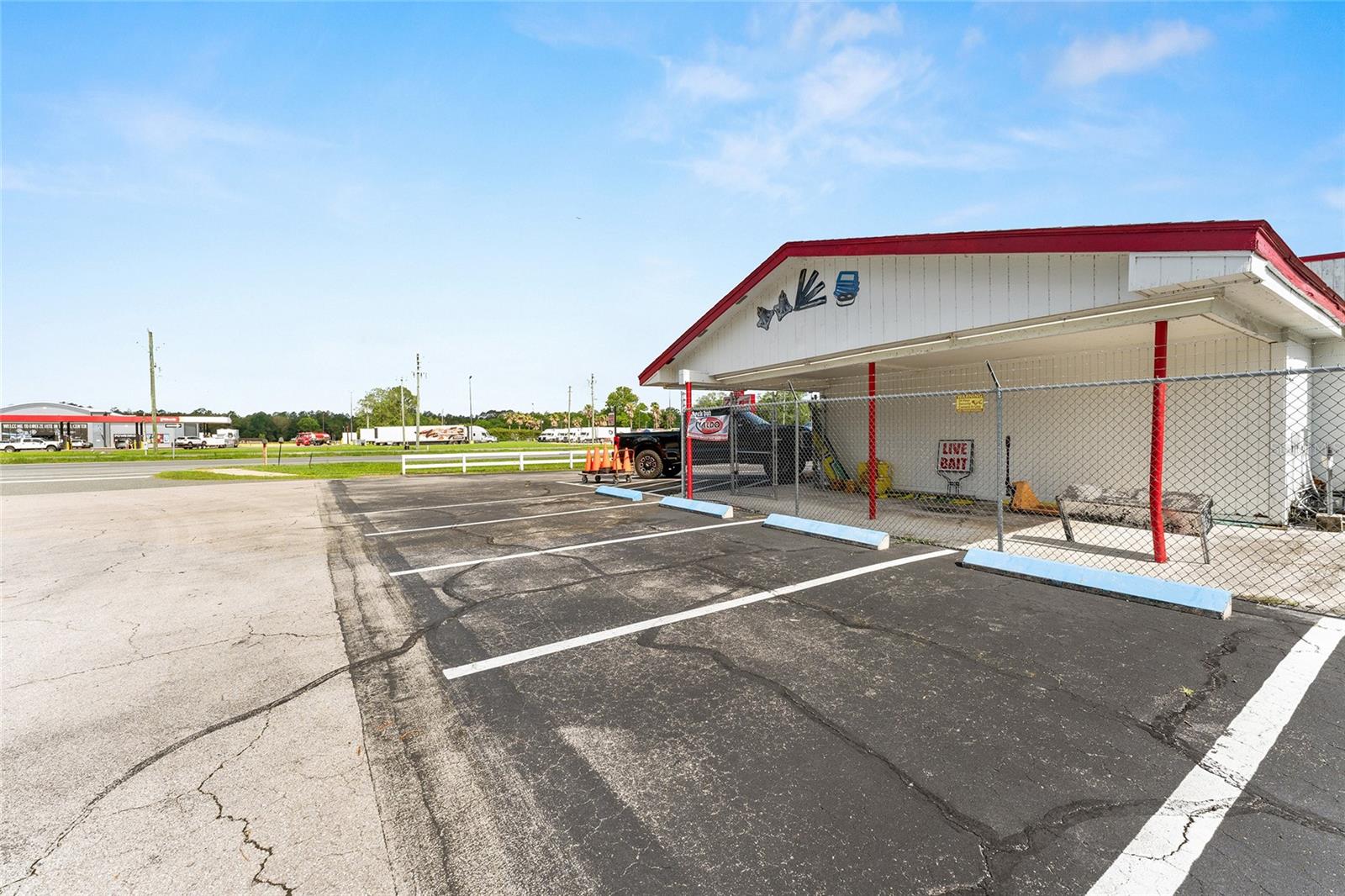 17313 NE US HWY 301, WALDO, FL, 32694