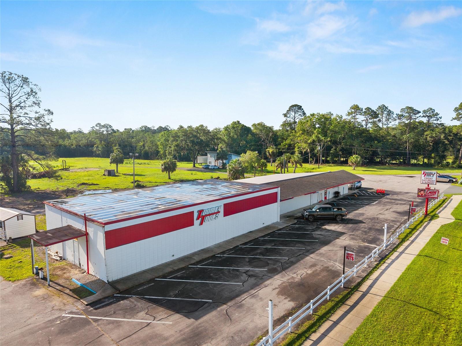 17313 NE US HWY 301, WALDO, FL, 32694