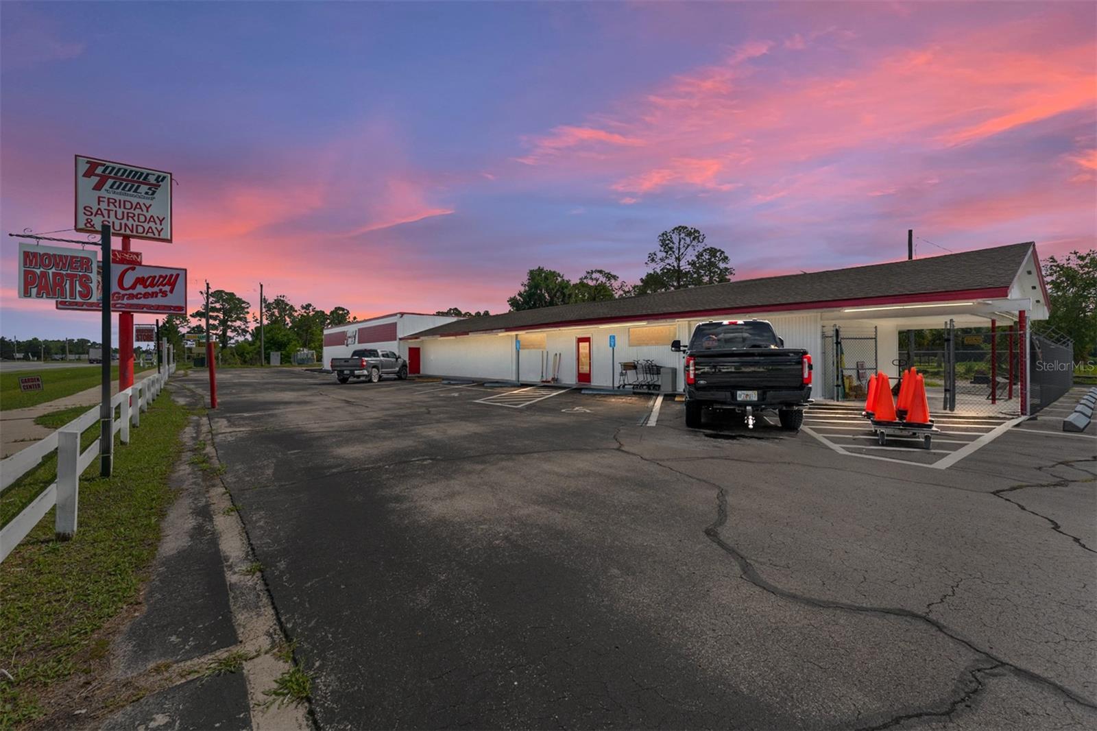 17313 NE US HWY 301, WALDO, FL, 32694