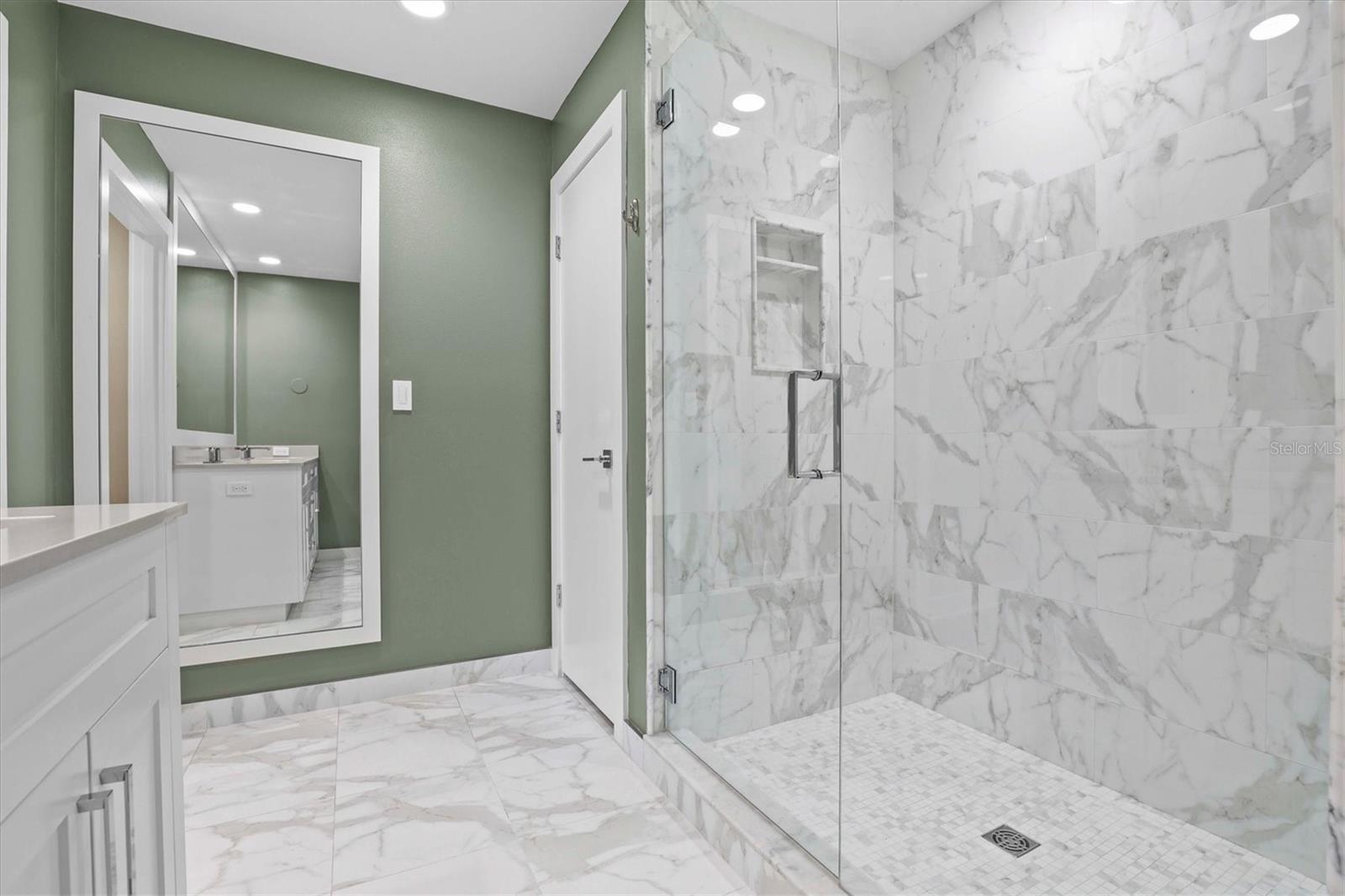 1120 E KENNEDY BLVD #1216, TAMPA, FL, 33602