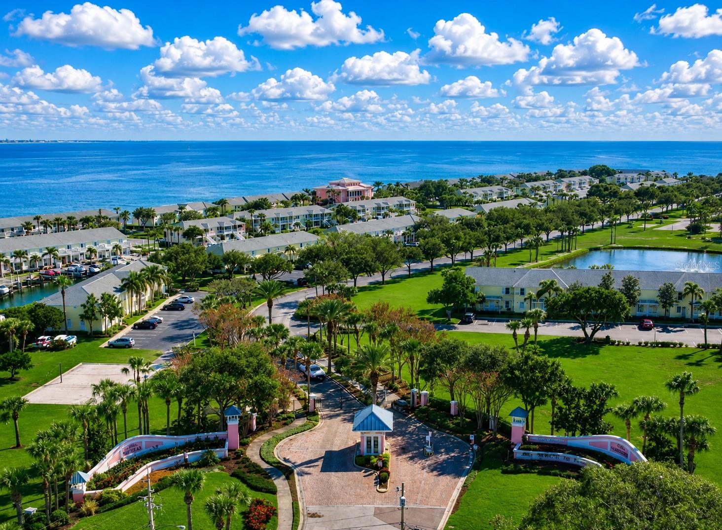 3889 POMPANO DR SE #C, ST PETERSBURG, FL, 33705