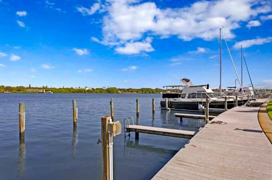 3889 POMPANO DR SE #C, ST PETERSBURG, FL, 33705