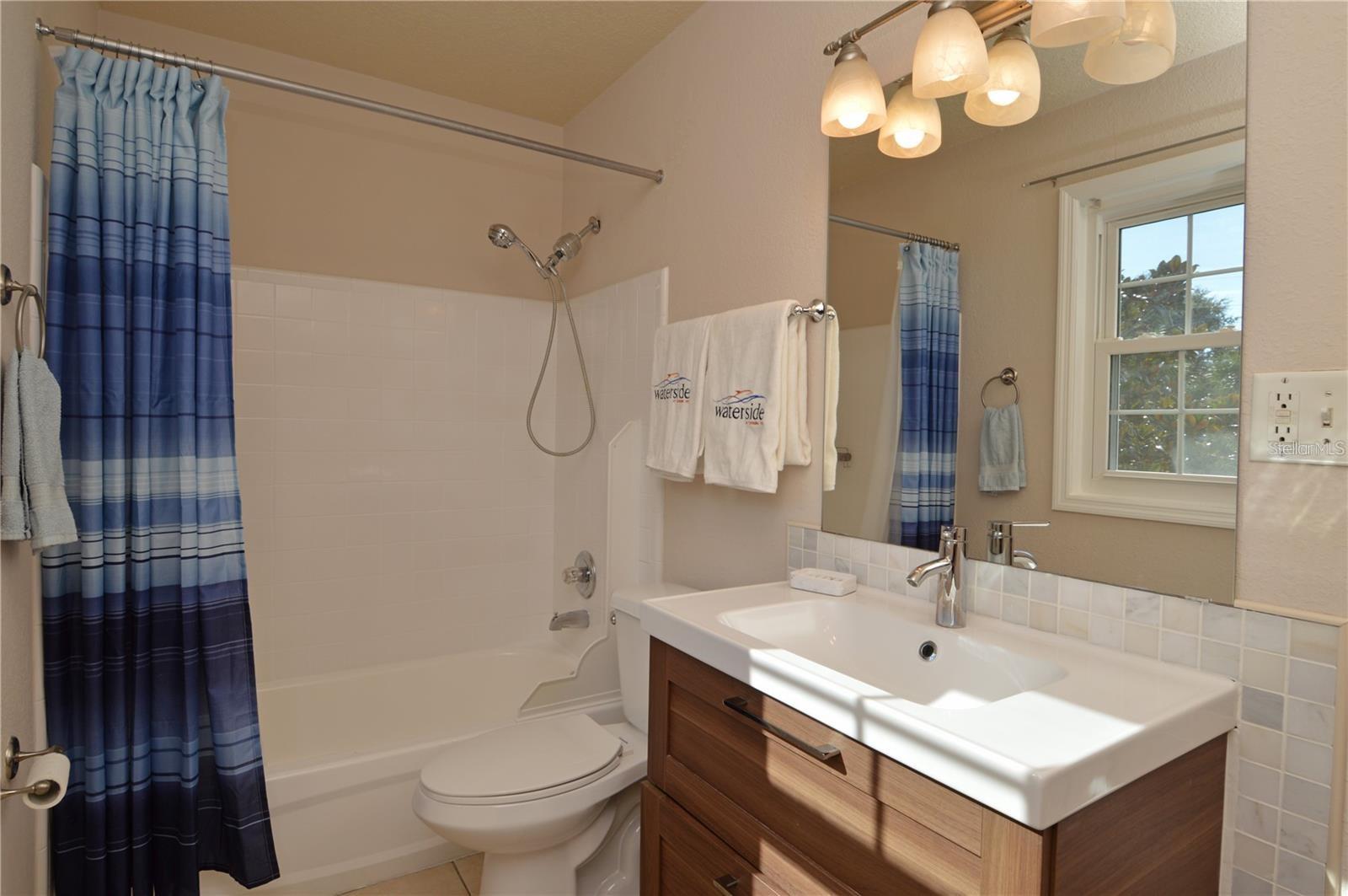 3889 POMPANO DR SE #C, ST PETERSBURG, FL, 33705