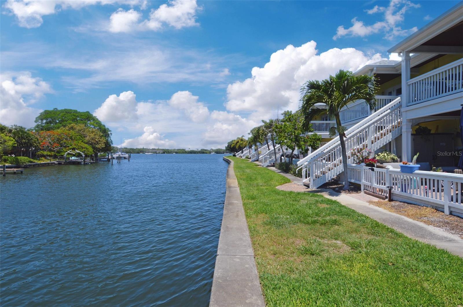 3889 POMPANO DR SE #C, ST PETERSBURG, FL, 33705