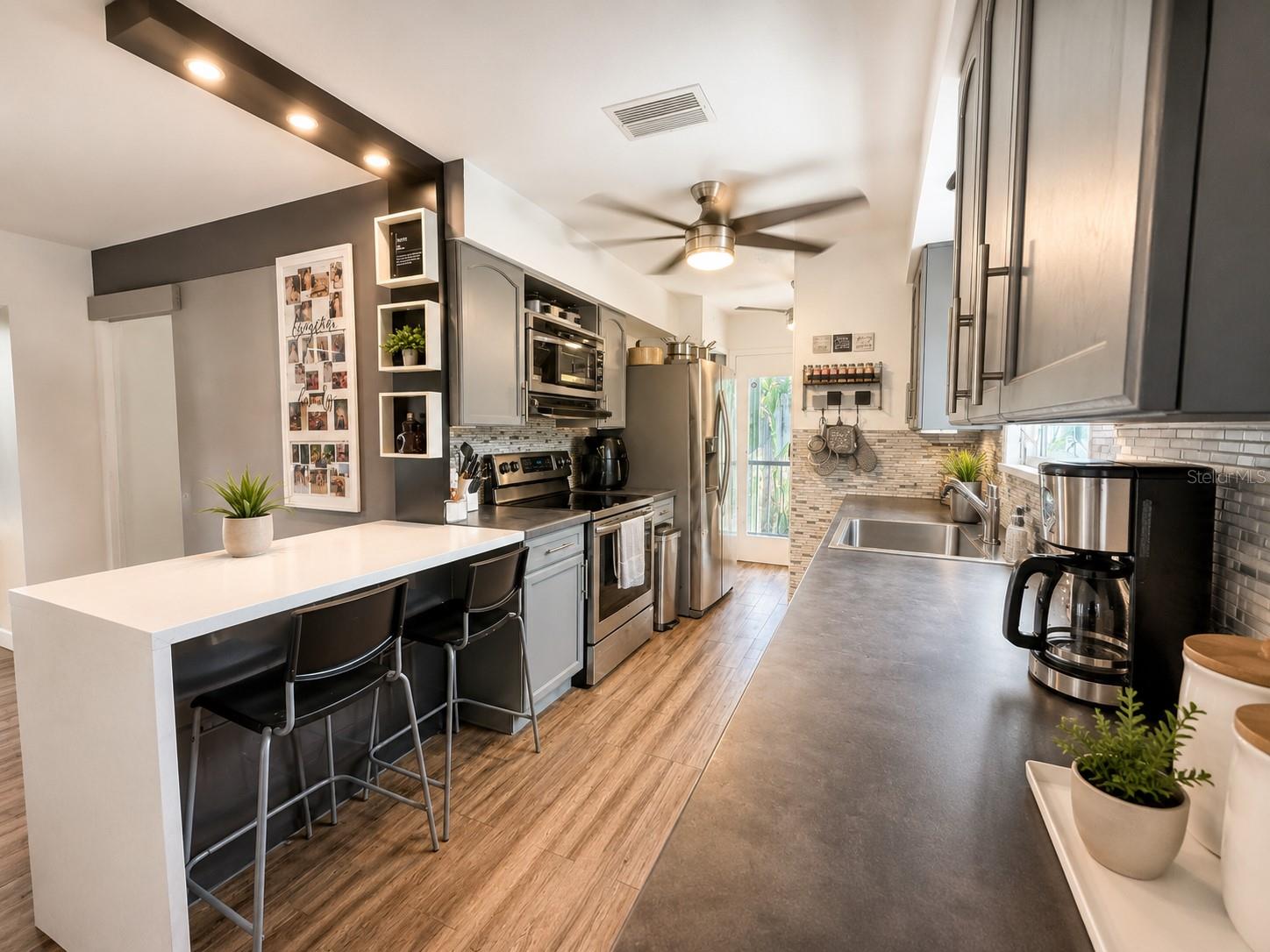 1050 BLACKWOOD ST, ALTAMONTE SPRINGS, FL, 32701