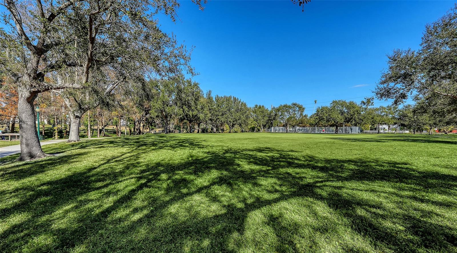 1268 11TH ST #2404, SARASOTA, FL, 34236