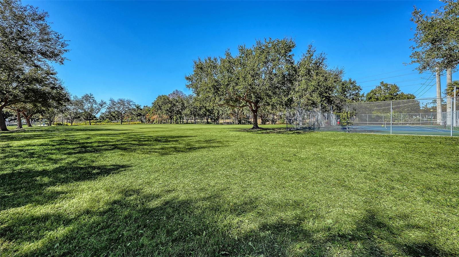 1268 11TH ST #2404, SARASOTA, FL, 34236