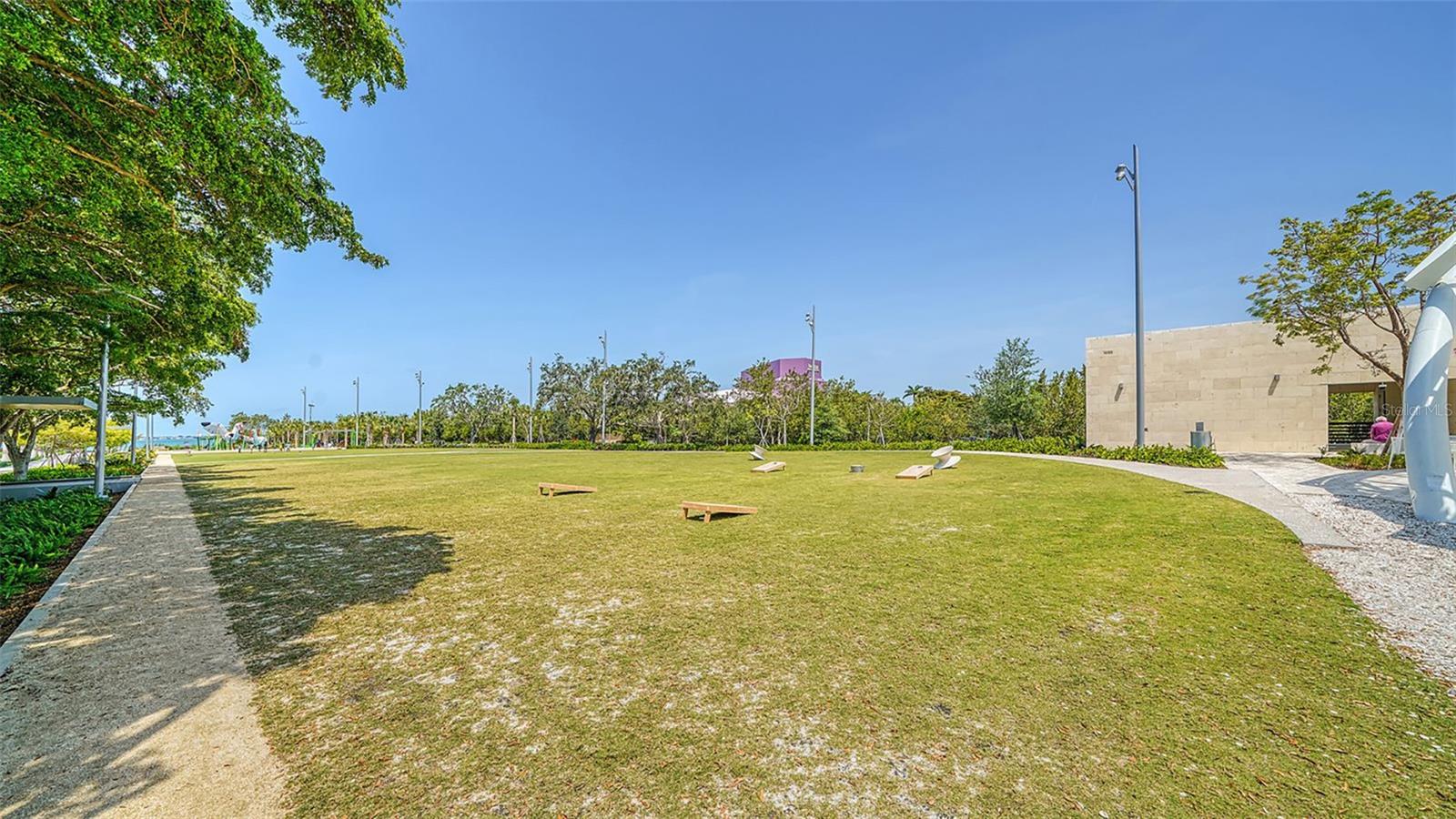 1268 11TH ST #2404, SARASOTA, FL, 34236