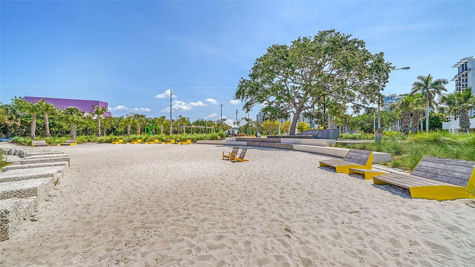 1268 11TH ST #2404, SARASOTA, FL, 34236