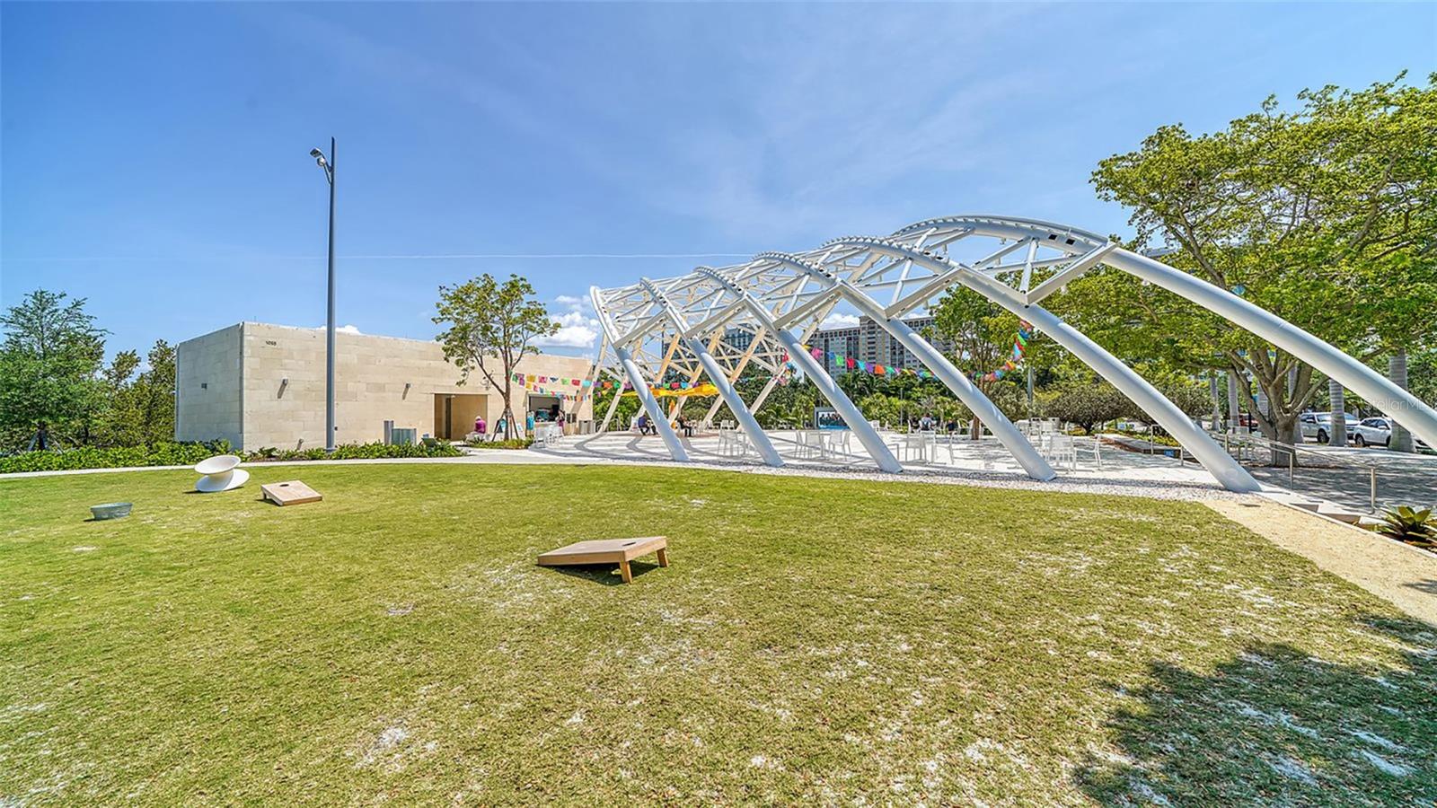 1268 11TH ST #2404, SARASOTA, FL, 34236