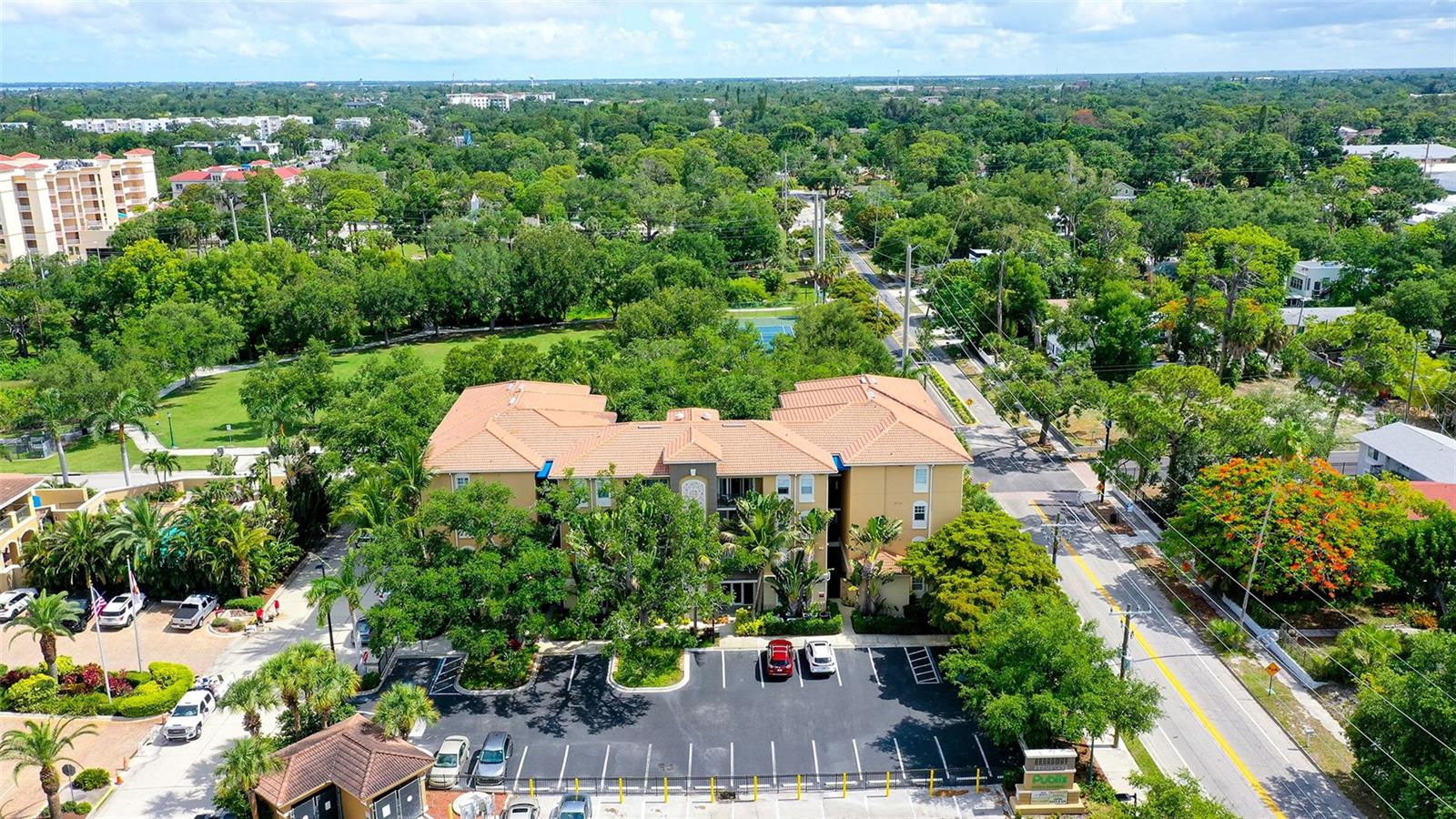 1268 11TH ST #2404, SARASOTA, FL, 34236