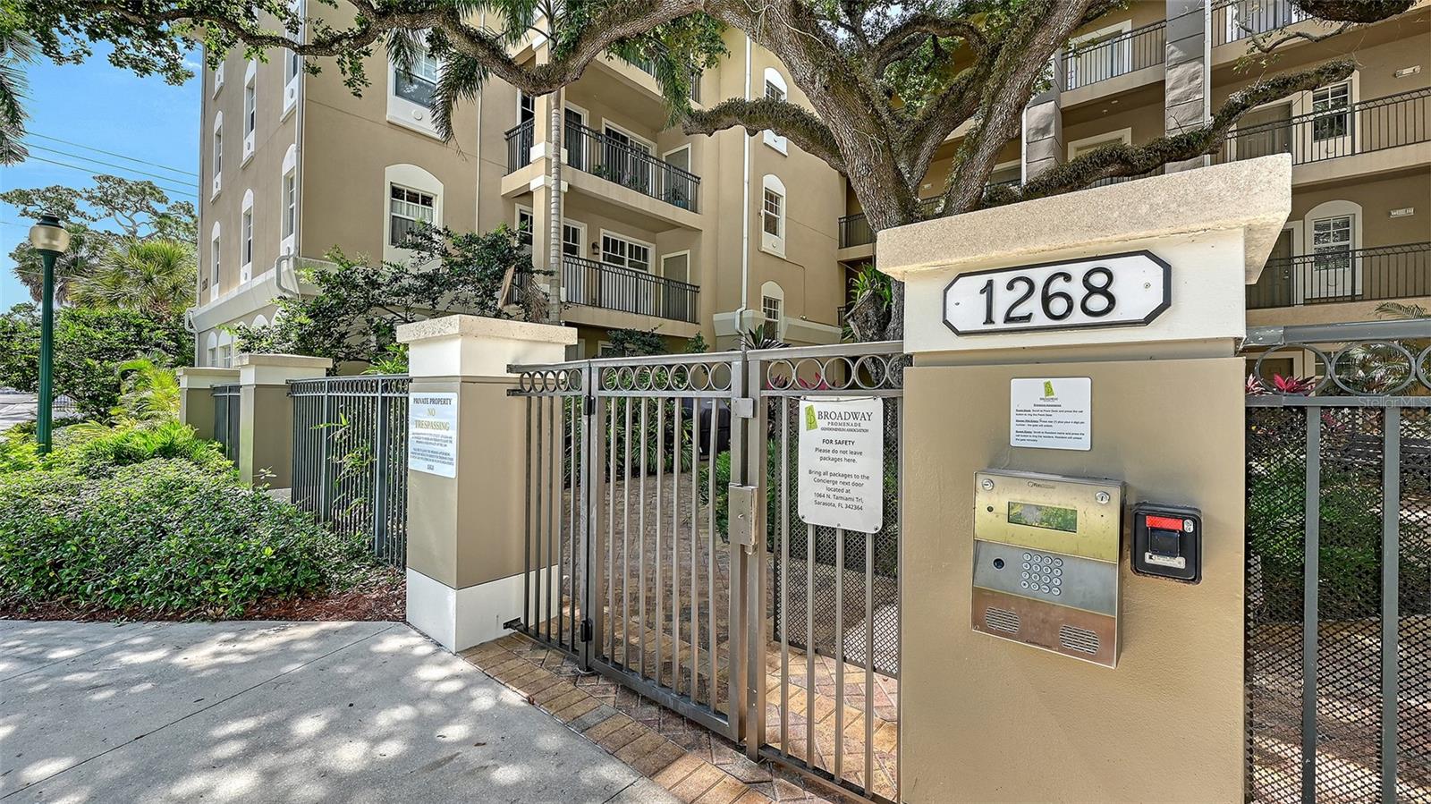 1268 11TH ST #2404, SARASOTA, FL, 34236