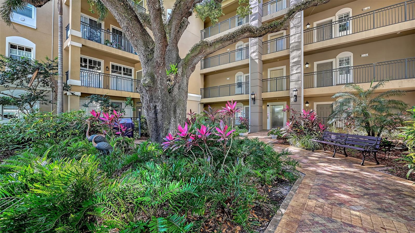 1268 11TH ST #2404, SARASOTA, FL, 34236