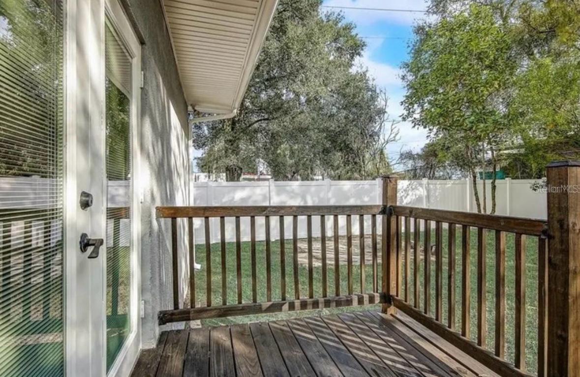 3625 E MOHAWK AVE, TAMPA, FL, 33610